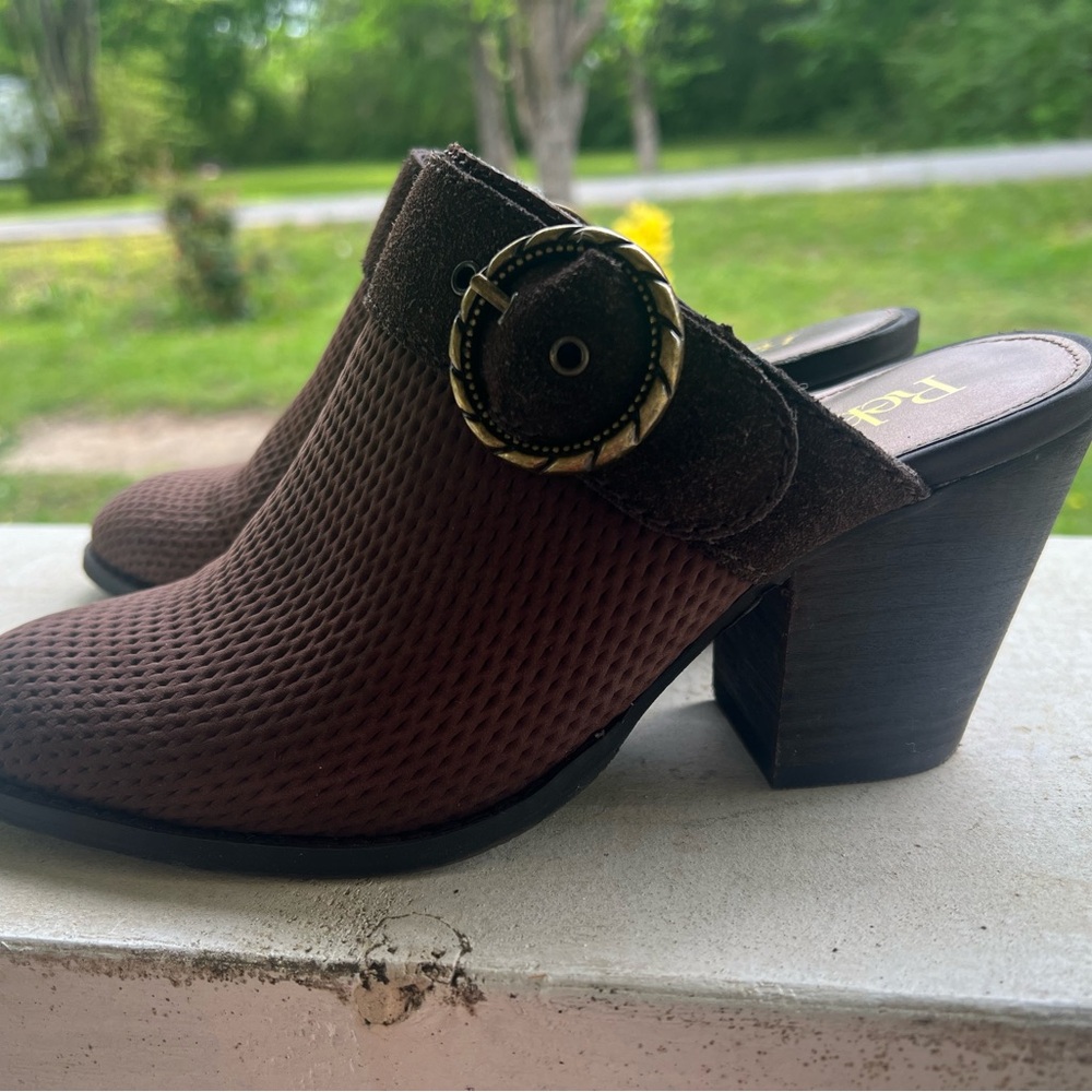 Reba Booties - Picture 4 of 9